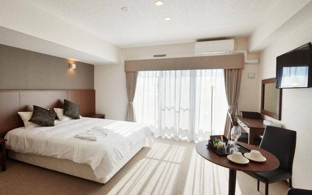 Creass Hotel TSUBOGAWA Marche – Guest Rooms – Naha