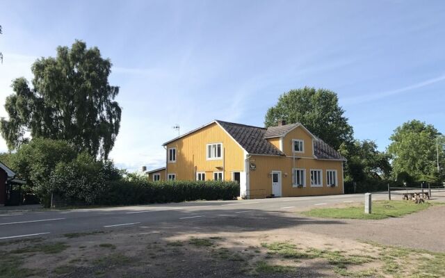 Runsten Säng & Frukost