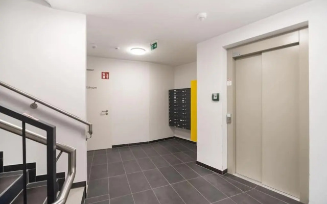 Grüne und zentrale Ruhelage im Neubau mit Balkon