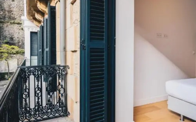 Domo by People Rentals