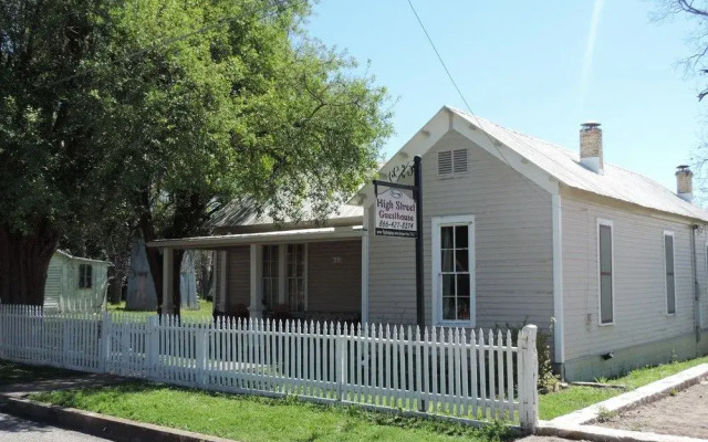 High Street Guesthouse