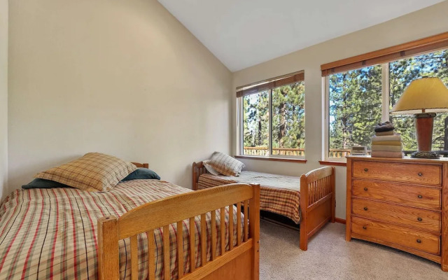 The Lodge on Oaxaco - Epic Man Cave / Billiard Room