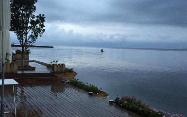 Linduo Oceanview Boutique Hotel