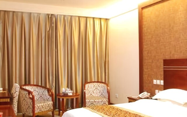 Zhengyang Hot Spring Business Hotel