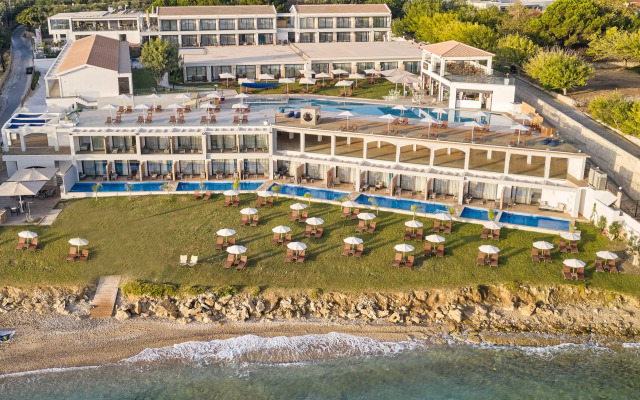 Cavo Orient Beach Hotel