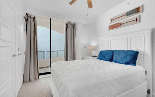 East Pass 207 by RealJoy Vacations