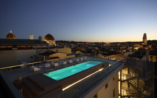 Glance Hotel In Florence