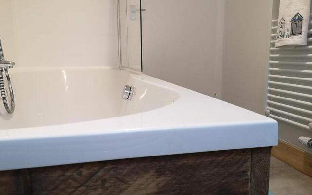 Coastal Escape Sandgate