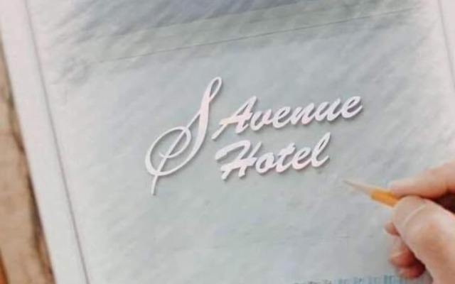 S Avenue Hotel