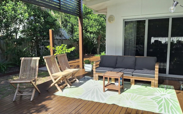 Coastal Home just 300m from the Beach