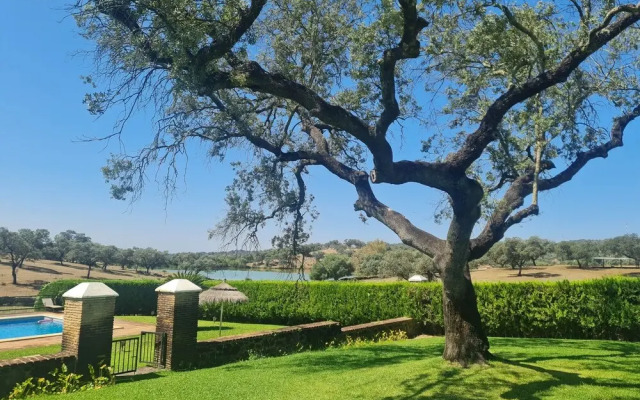 Hotel Rural Finca Barral