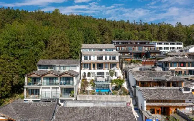 Linyunfuju · Volcanic Hot Spring | OZ Sanctuary 270Spend Cloudview Scenic Mountain Villa — 3-star hotel in Baoshan