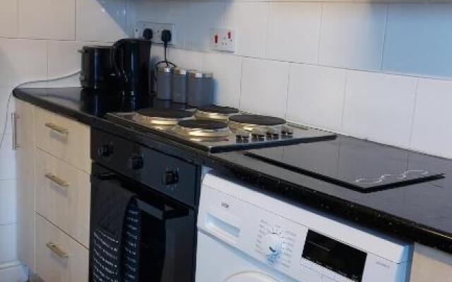 Hilltop Place Suites Flat Above 250