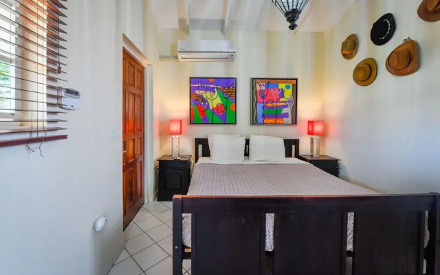 Brisas Studio Apartments - Adults Only