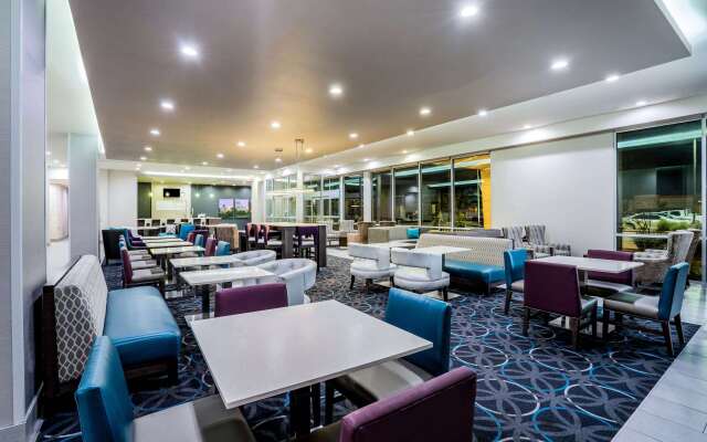 La Quinta Inn & Suites by Wyndham Houston Cypress