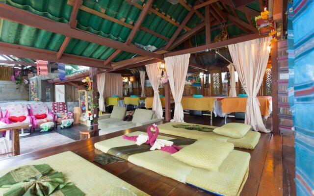 The Expat Hotel