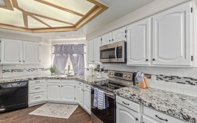 Redmont Mesa 3 Bedroom Home by Redawning
