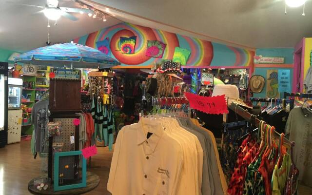 Buzzard Rock Resort & Marina