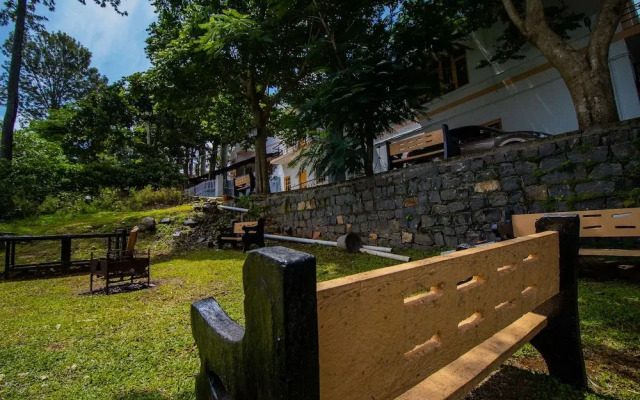 Livgrand Clifton Inn Resort, Yercaud - Residenza
