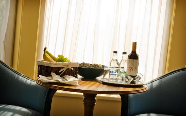 Lovat Hotel
