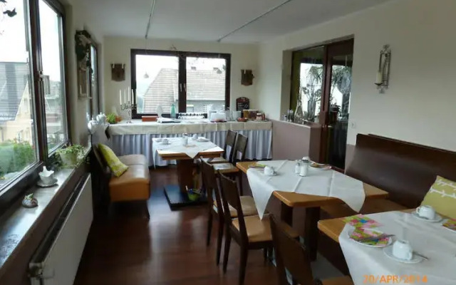 Hotel garni Zum Adenauer Forst