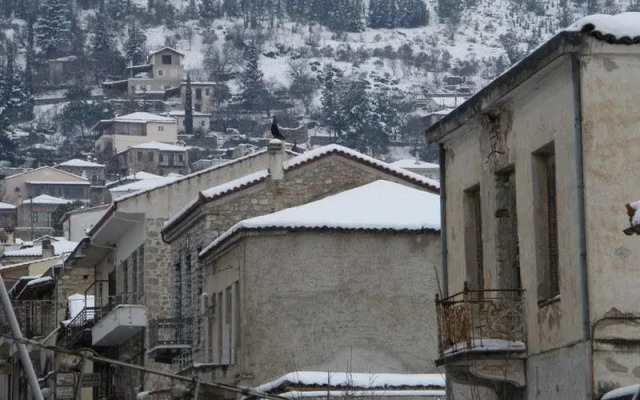 Leonidas Hotel