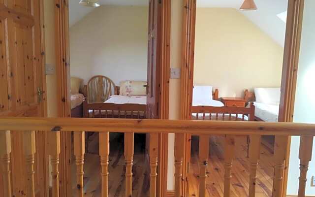 The Skellig Lodge & Hostel