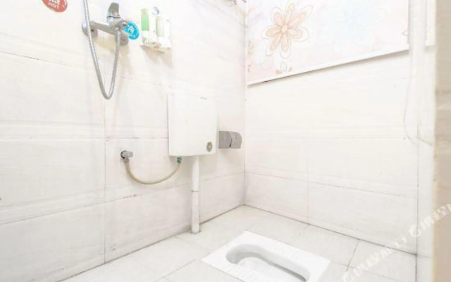 Lihui Business Hostel