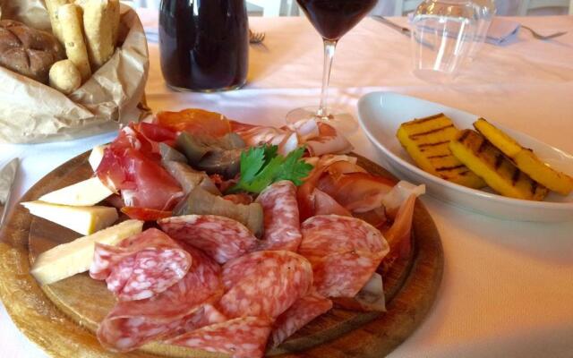 Locanda Corte Montioni