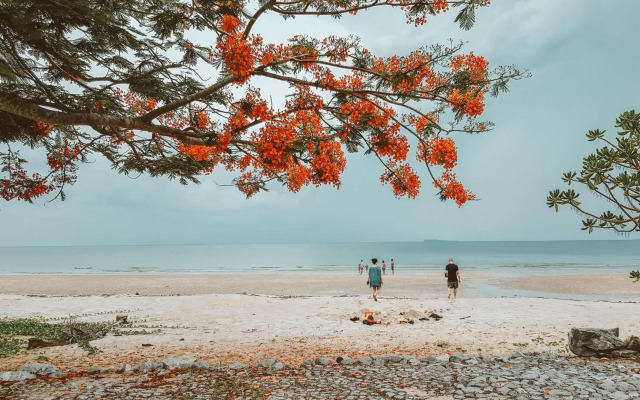 Saphli Villa Beach Resort