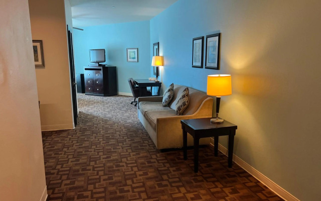 Sunchase Inn & Suites