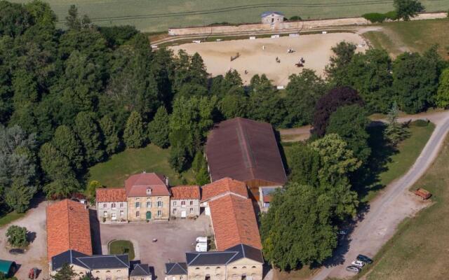 Gîte L'Isle-en-Rigault, 4 pièces, 6 personnes - FR-1-585-9