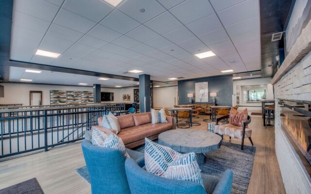 Ge At Breckenridge Chateaux 1023 2 Bedroom Condo by RedAwning