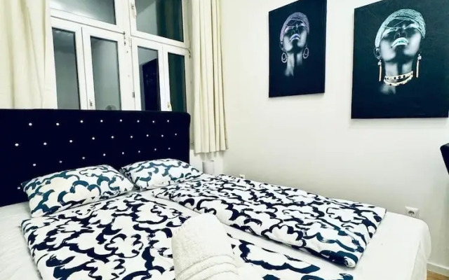 5BR Apartment Near Kaufpark Alterlaa