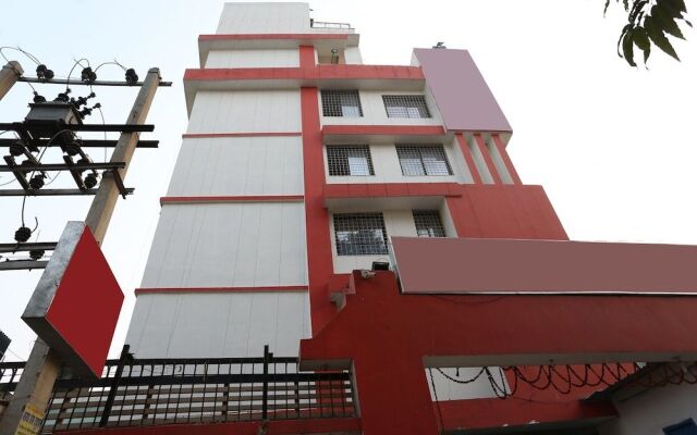 OYO 18951 City Xpress Hotel Rooms