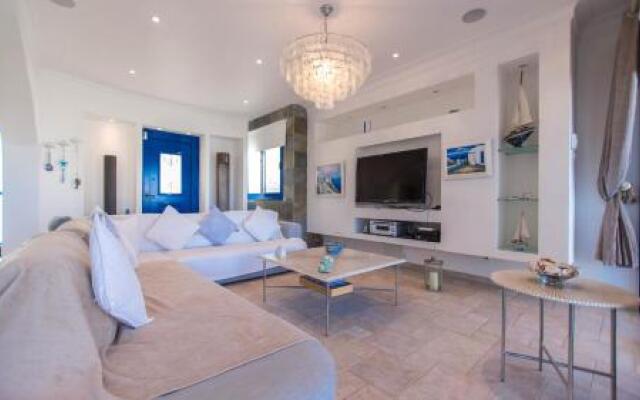 Oceanview Luxury Villa 203