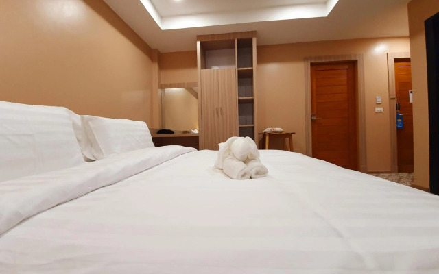 USABAI Riverside Boutique Hotel