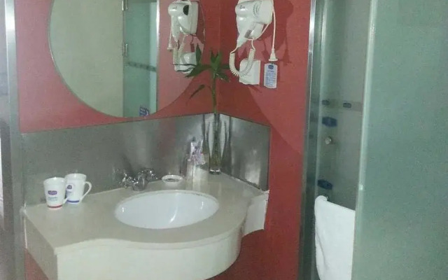 Hanting Hotel