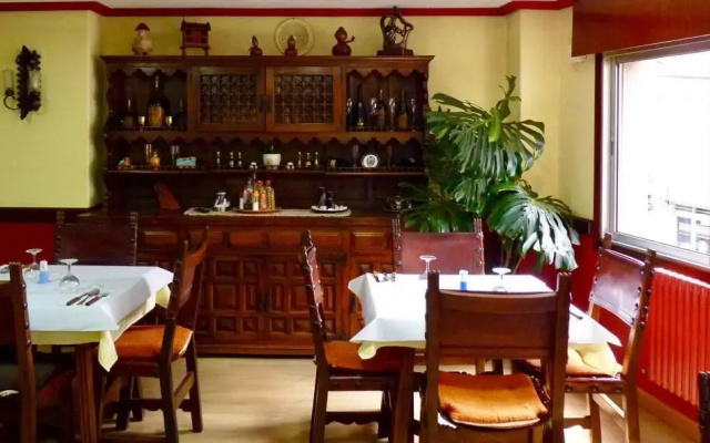 Hostal Louro