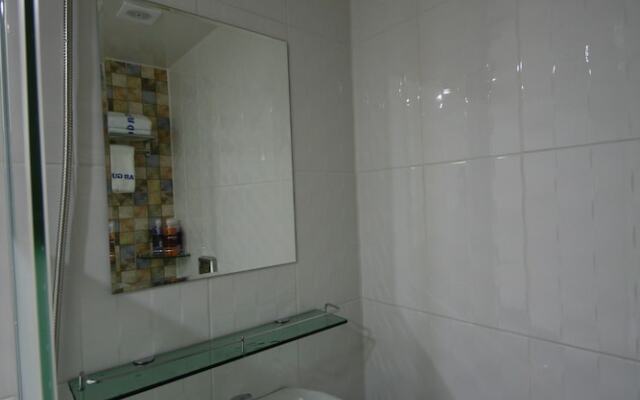 Star Guest House