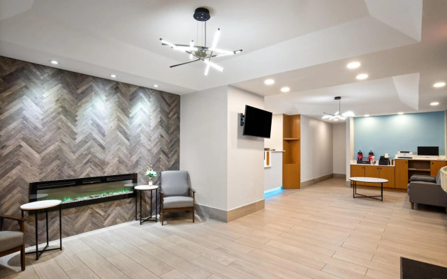 Days Inn by Wyndham Helen