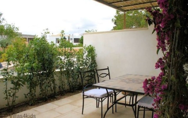 The Courtyard - Anna