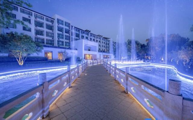 Wuyuan International Hotel