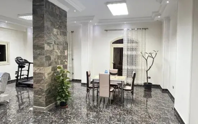 New Cairo B&B