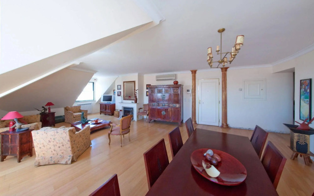 Chiado Apartments