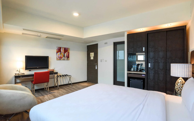Jih Lih Hotel