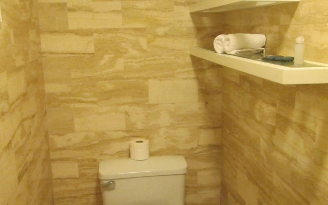 Suites Real Hotel