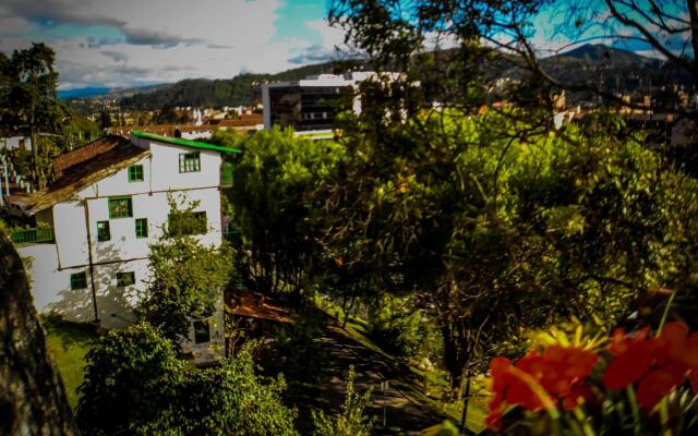Hostal Casa del Río