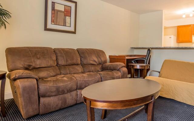 Quality Inn North North Charleston