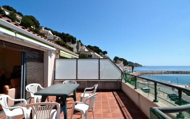 Port Vell 2-4